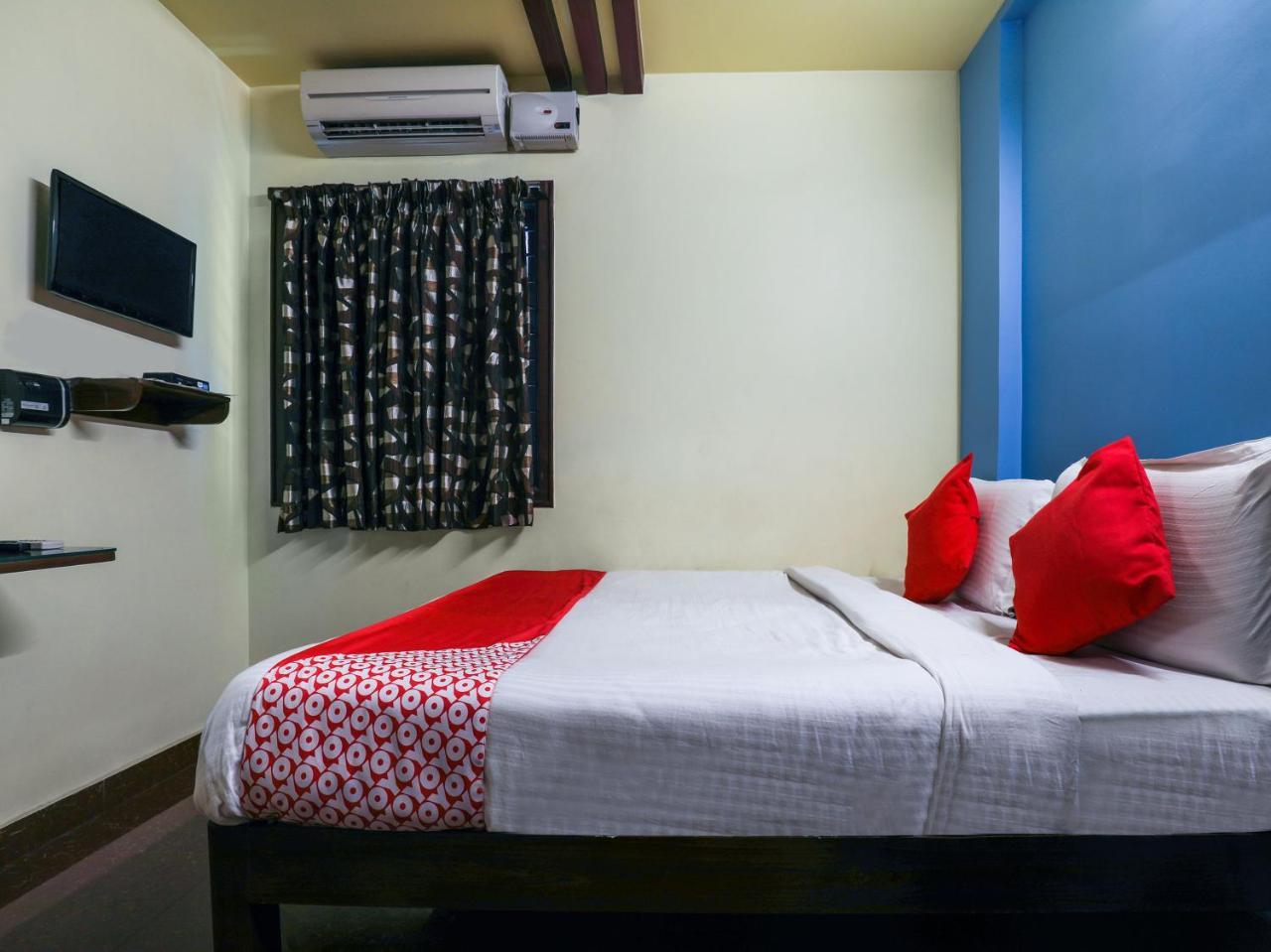Oyo 10711 Hotel Nsnr Residency Visakhapatnam Eksteriør bilde