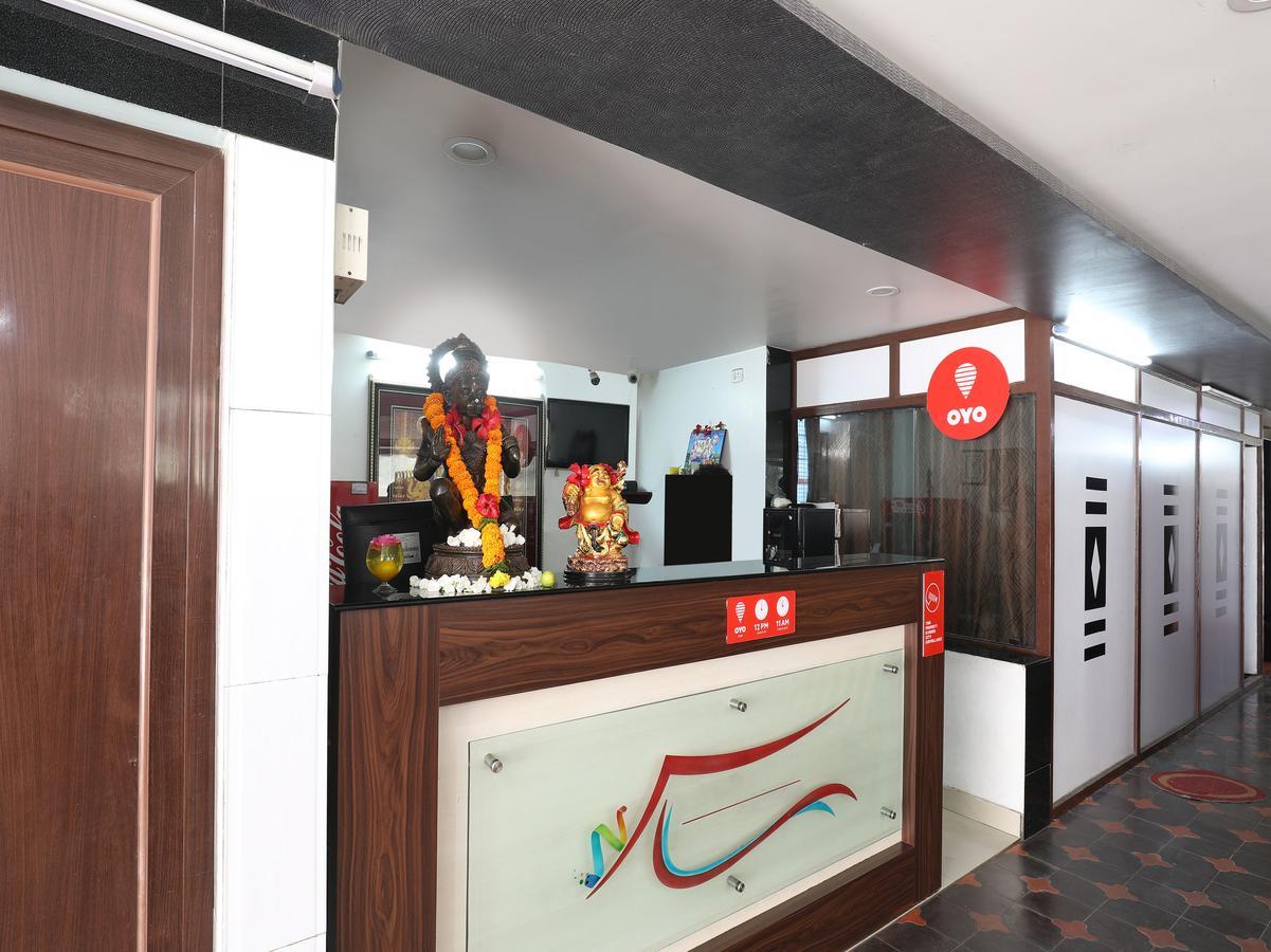Oyo 10711 Hotel Nsnr Residency Visakhapatnam Eksteriør bilde